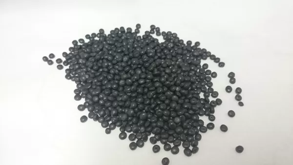 Tumši pelēkas, MFI 3,0 g/10 min (190oC 2.16 kg)